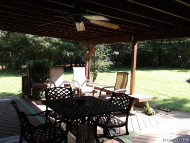 Warm and Inviting Rancher in Tanglewood Shores Golf and Country on Tanglewood Shores Golf Club in Virginia - for sale on GolfHomes.com, golf home, golf lot