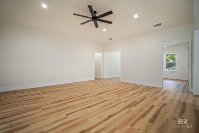 SELLERS WILL ENTERTAIN OFFERS BETWEEN $310,000 AND $330,000 on Lake Forest Yacht and Country Club in Alabama - for sale on GolfHomes.com, golf home, golf lot