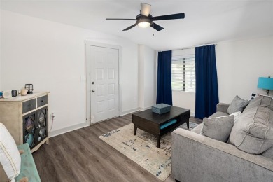 This Fairview Estate includes a **GUEST HOME**.  Instant on Heritage Ranch Golf and Country Club in Texas - for sale on GolfHomes.com, golf home, golf lot