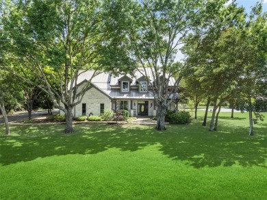 This Fairview Estate includes a **GUEST HOME**.  Instant on Heritage Ranch Golf and Country Club in Texas - for sale on GolfHomes.com, golf home, golf lot