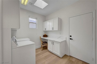 REMODELED, MODERN, AND MOVE-IN READY, LOCATED IN 'SIENA' IN on Siena Golf Club in Nevada - for sale on GolfHomes.com, golf home, golf lot