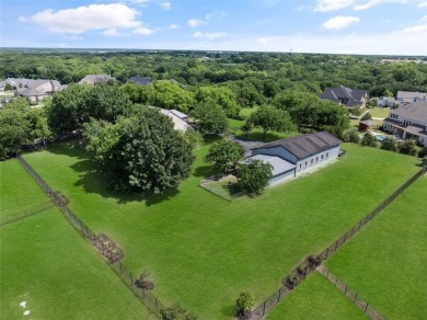 This Fairview Estate includes a **GUEST HOME**.  Instant on Heritage Ranch Golf and Country Club in Texas - for sale on GolfHomes.com, golf home, golf lot
