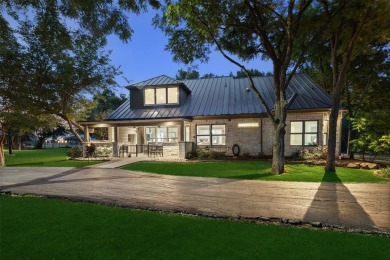 This Fairview Estate includes a **GUEST HOME**.  Instant on Heritage Ranch Golf and Country Club in Texas - for sale on GolfHomes.com, golf home, golf lot