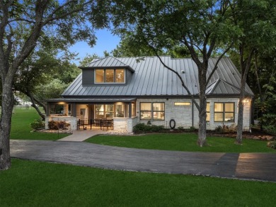 This Fairview Estate includes a **GUEST HOME**.  Instant on Heritage Ranch Golf and Country Club in Texas - for sale on GolfHomes.com, golf home, golf lot