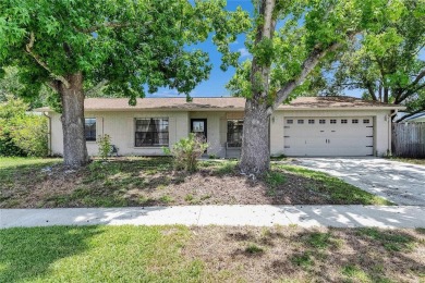 Under contract-accepting backup offers. Ready for Your Personal on Northdale Golf and Tennis Club in Florida - for sale on GolfHomes.com, golf home, golf lot