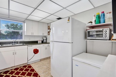 Discover your dream home in Sunrise Lake, a 55+ community. This on Sunrise Lakes Phase IV Golf Course in Florida - for sale on GolfHomes.com, golf home, golf lot