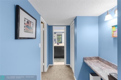 Welcome home! Very bright and updated unit with amazing natural on Palm-Aire Country Club and Resort - Palms in Florida - for sale on GolfHomes.com, golf home, golf lot