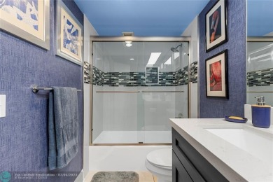 Welcome home! Very bright and updated unit with amazing natural on Palm-Aire Country Club and Resort - Palms in Florida - for sale on GolfHomes.com, golf home, golf lot