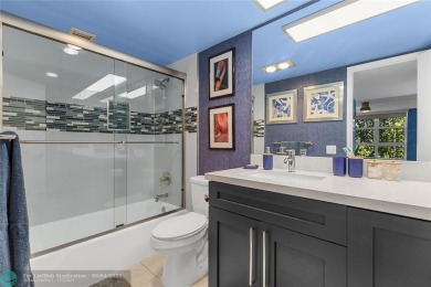Welcome home! Very bright and updated unit with amazing natural on Palm-Aire Country Club and Resort - Palms in Florida - for sale on GolfHomes.com, golf home, golf lot