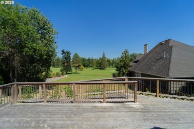 Seller's agent related to Seller. 18th hole Portland Golf Course on Portland Golf Club in Oregon - for sale on GolfHomes.com, golf home, golf lot