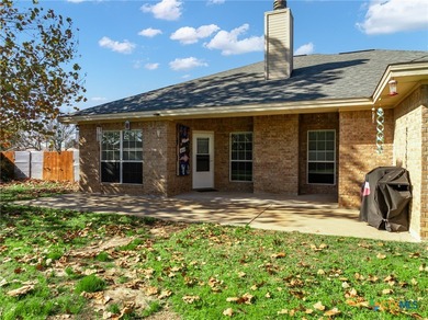 Golf course living at its best! 210 Lakewood Dr is a charming on Gatesville Country Club in Texas - for sale on GolfHomes.com, golf home, golf lot