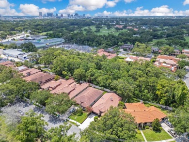 Welcome to Glen Eagles- 2,843 sq ft beautiful villa within the on Country Club of Orlando in Florida - for sale on GolfHomes.com, golf home, golf lot