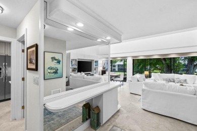 Boca West Beauty. This stunning 1,680 sq. ft 3/2.5 in Willow on Boca West Golf and Country Club in Florida - for sale on GolfHomes.com, golf home, golf lot