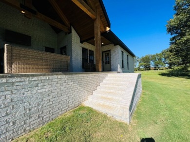 Luxury Home on Coopers Hawk Golf Course in Melbourne, AR for Sale on Coopers Hawk in Arkansas - for sale on GolfHomes.com, golf home, golf lot