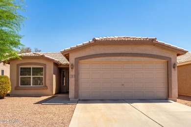 Immaculate 2 bed/2 bath furnished home w/full length covered on Springfield Golf Resort in Arizona - for sale on GolfHomes.com, golf home, golf lot