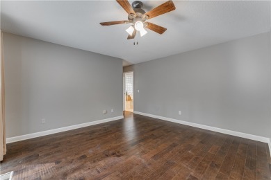 Nestled on a quiet cul-de-sac near Branchwood Rec Center and the on Bella Vista Country Club - Highlands in Arkansas - for sale on GolfHomes.com, golf home, golf lot