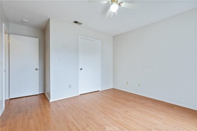 Welcome to this beautifully maintained 2-bedroom, 2-bathroom on Chalk Mountain Golf Course in California - for sale on GolfHomes.com, golf home, golf lot