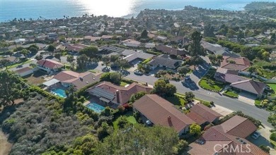 Extensively remodeled single level 4 bedroom 4 bath 1 level home on Los Verdes Golf Course in California - for sale on GolfHomes.com, golf home, golf lot