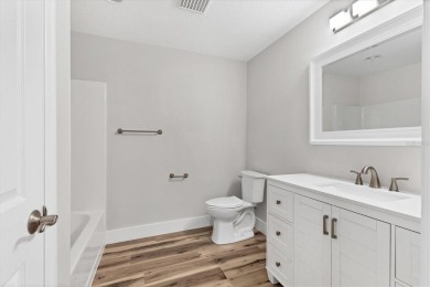 One or more photo(s) has been virtually staged. Welcome to your on River Run Golf Links in Florida - for sale on GolfHomes.com, golf home, golf lot