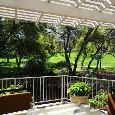 Between The Fairways. Wood Creek (The Fairways) is a delightful on Canyon Oaks Country Club in California - for sale on GolfHomes.com, golf home, golf lot