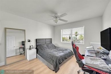 55+ gated Community in the Prestigious Islands, with 2 bedrooms on Sunrise Lakes Phase IV Golf Course in Florida - for sale on GolfHomes.com, golf home, golf lot