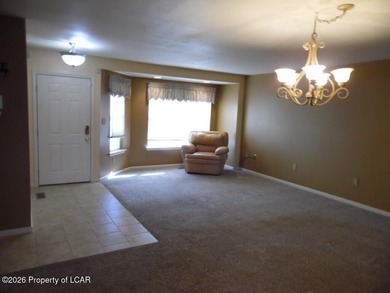 End Unit Townhome in Sand Springs. Generous room sizes. Center on Sand Springs Country Club in Pennsylvania - for sale on GolfHomes.com, golf home, golf lot