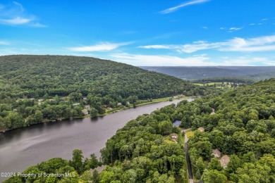 BETTER THAN NEW, builder's OWN custom built ranch home, with on Stone Hedge Golf Course in Pennsylvania - for sale on GolfHomes.com, golf home, golf lot