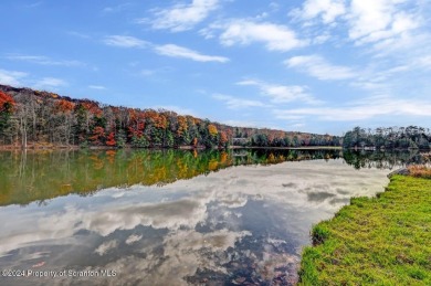 SADDLE LAKE with Lake Rights. Like new Cape.. Located on over an on Stone Hedge Golf Course in Pennsylvania - for sale on GolfHomes.com, golf home, golf lot