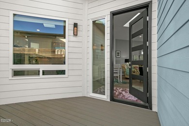 Enjoy refined golf-course living on the 6th green in this on Crestview Hills Golf Course in Oregon - for sale on GolfHomes.com, golf home, golf lot