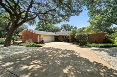 24 Club Terrace on Sweetwater Country Club in Texas - for sale on GolfHomes.com, golf home, golf lot