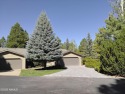 Updated 3BR/2BA townhouse in Continental CC! Vaulted ceilings for sale in Flagstaff Arizona Coconino County County on GolfHomes.com