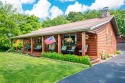 Charming Retreat Surrounded By Nature, Illinois