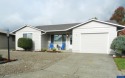 UPDATED....ON THE GOLF COURSE! 2 bed/2 bath home on the 5th tee for sale in Woodburn Oregon Marion County County on GolfHomes.com