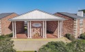 TASTEFULLY REMODELED AND UPDATED first floor condo with double, Texas