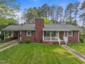 BRICK RANCH in the only Lakefront Town-enjoy our yard space on, Virginia