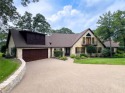 Located on 0.72 acres with 219 ft of waterfront this property, Texas