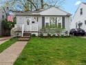 HIGHEST AND BEST DUE BY SUNDAY 18th AT 10PM.
Welcome to this for sale in Royal Oak Michigan Oakland County County on GolfHomes.com