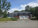 Beautiful three bedroom three bath Contemporary Style, Maine