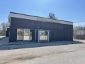 Available Bar, Restaurant  and Lounge space close to  golf for sale in Waterloo Iowa Black Hawk County County on GolfHomes.com