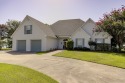 EVERYTHING YOU COULD WANT IN A LAKEHOUSE, Louisiana