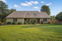 Brick home with 1.5 lot on a cudelsac on the golf course. Take, Indiana