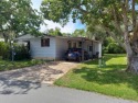 This home has great 'bones' with lots of potential for the right for sale in Leesburg Florida Lake County County on GolfHomes.com