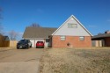 Move in ready! This home sits on a nearly  1/4  acre lot  is for sale in Bartlesville Oklahoma Washington County County on GolfHomes.com