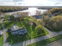 Excellent location on the south end of Lake Milton!! Absolutely for sale in Lake Milton Ohio Mahoning County County on GolfHomes.com