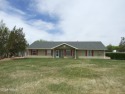 Wonderful location for this charming home. Sits on 1.35 acres for sale in Snowflake Arizona Navajo County County on GolfHomes.com