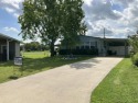Beautifully remodeled 3BR/2BA home in a vibrant 55+ active for sale in Orlando Florida Orange County County on GolfHomes.com