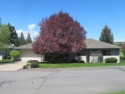 Harbor Isles Condo. Live the life on the golf course with for sale in Klamath Falls Oregon Klamath County County on GolfHomes.com