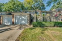 Fully renovated 3 bedroom,2.5 bathroom townhouse with golf for sale in Mount Prospect Illinois Cook County County on GolfHomes.com