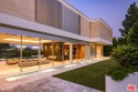 Extraordinary Estate by London-based Quinn Architects is a True for sale in Los Angeles California Los Angeles County County on GolfHomes.com