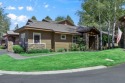 Rare Single Level Broken Top townhome with beautiful 18th for sale in Bend Oregon Deschutes County County on GolfHomes.com